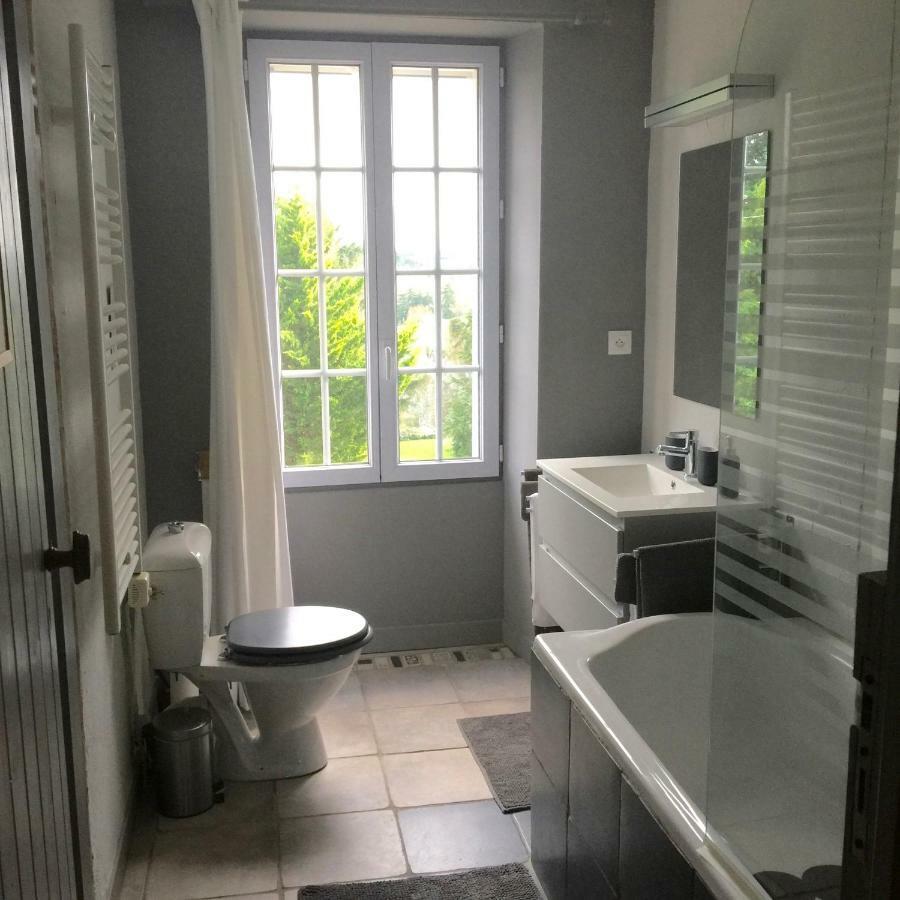 La Colline Des Renards Chambres Locmaria-Berrien 외부 사진
