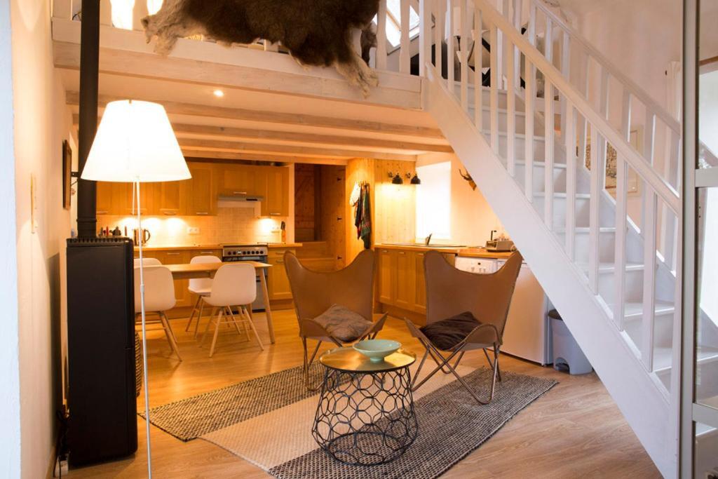 La Colline Des Renards Chambres Locmaria-Berrien 외부 사진